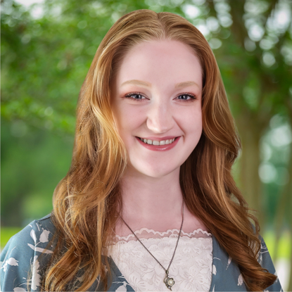 Hannah  Brown Photo