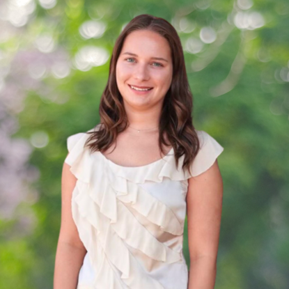 Julia  Crawford Photo